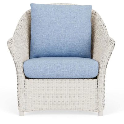 Weekend Retreat Wicker Club Chair in Antique White/Demo Skyway By Lloyd Flanders