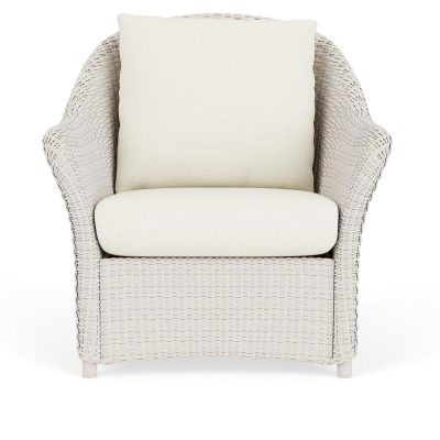 Weekend Retreat Wicker Club Chair in Antique White/Sailcloth Salt By Lloyd Flanders